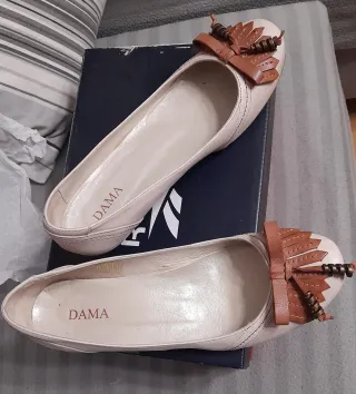 Zapatos DAMA piel beige y marrón