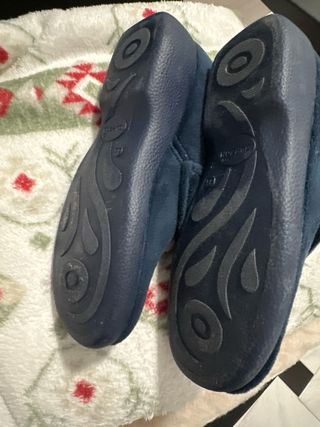 Zapatillas Garzón Cerradas Marrón y Blanco