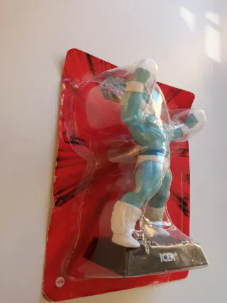 Figura de acción ICER colección Masters Universe