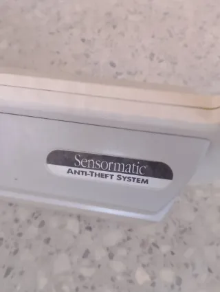 Sistema de alarma para tiendas