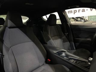 TOYOTA CHR 1.8 125H Style Plus
