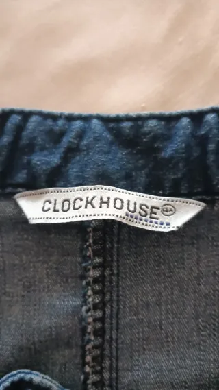 Vestido vaquero corto con cinturón