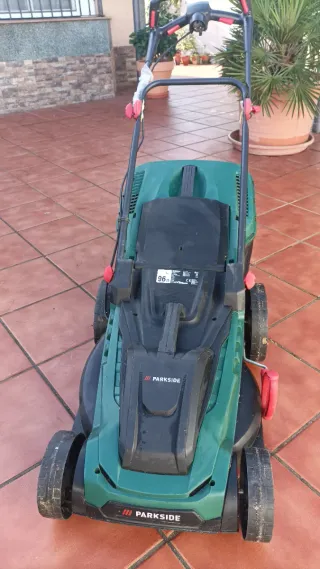 Corta césped eléctrico Parkside