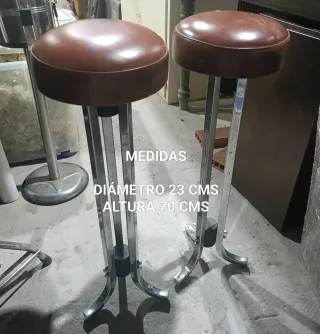Pareja de taburetes mini