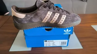 Adidas Bermuda Marrones Talla 40