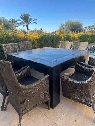 Mesa exterior 150x150 + 8 sillas