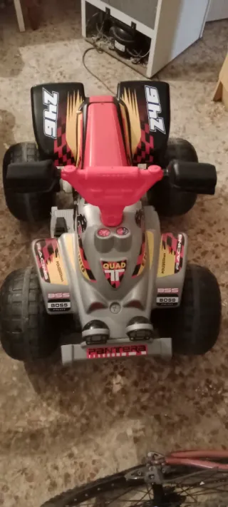 Quad infantil para niños marca Feber