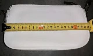 Bolso Guess de piel blanco