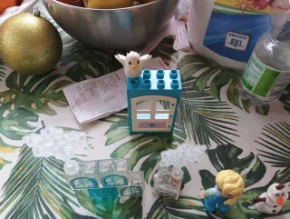 Set costruzioni Duplo Disney Frozen e Yellow subma