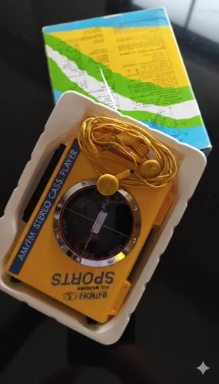 Radio Cassette Intron AM/FM Vintage