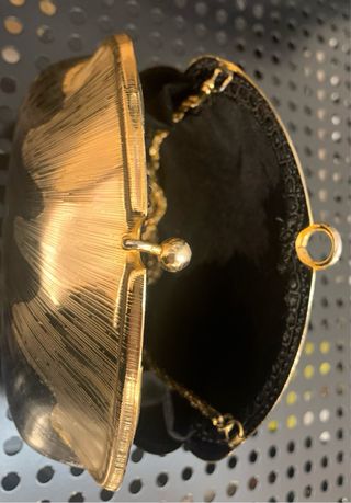Bolso de fiesta metalizado dorado
