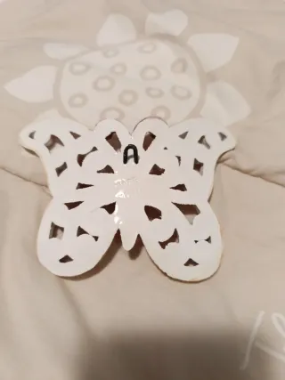 Farfalla decorativa in ceramica