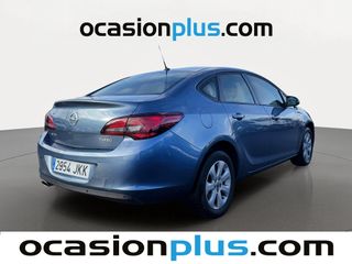 Opel Astra 1.4 Turbo Elegance 103 kW (140 CV)