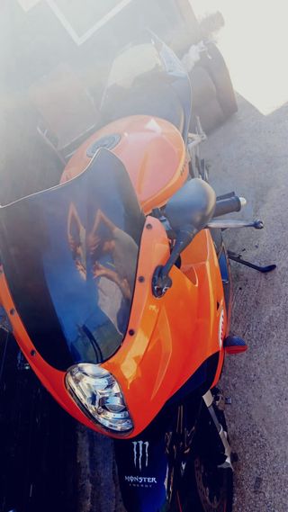 Hyosung GTR 125 Naranja
