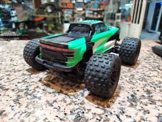1/18 GRANITE GROM MEGA Brushed 4X4 Monster Truck