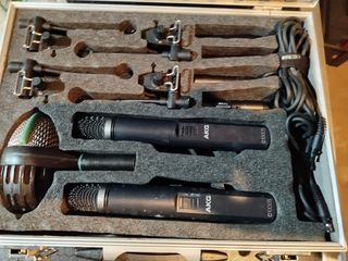 AKG Microfonos