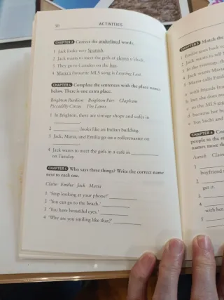 Oxford Bookworms Library: Level 1:: Maria's Sum...