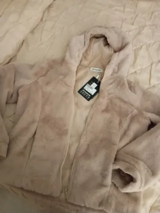 Pellicciotto donna SWEET&GIRL con cappuccio