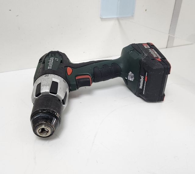 Taladro Percutor METABO LT 18V + 2 Baterías 2.0 Ah