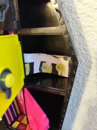 Draculaura Neon Frights Muñeca Monster High