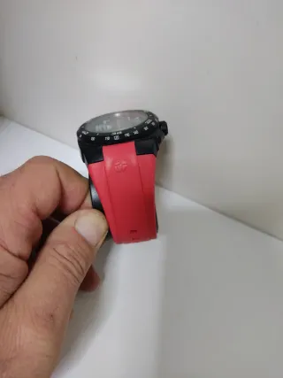 Reloj Time Force Negro y Rojo