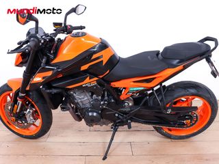 KTM 890 DUKE GP