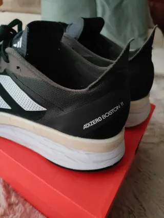Adidas Adizero Boston 11 Talla 46 2/3