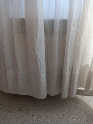 Cortina antigua bordada