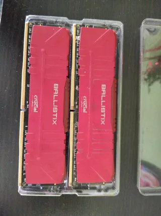 2x 16GB DDR4 Ballistix Crucial RAM