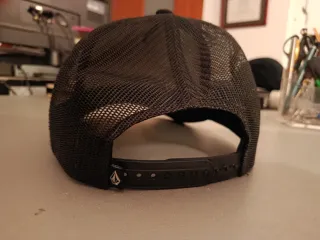 Gorra Volcom Trucker Negra