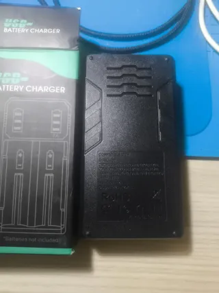 Cargador Pilas USB Tipo-C 2A