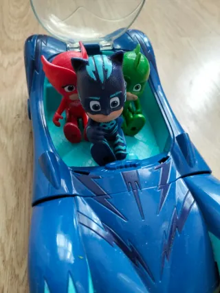 Coche PJ Masks con figuras