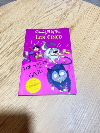 Tim persigue un gato (Los Cinco Historias Corta...