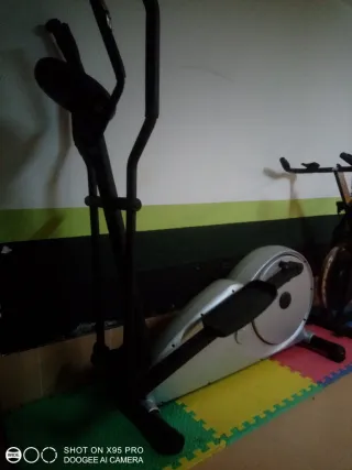 Bicicleta Elíptica Domyos V750 funciona correctame