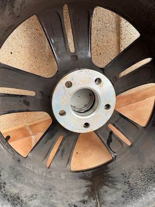 Llantas Mercedes-Benz 18