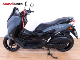 YAMAHA NMAX