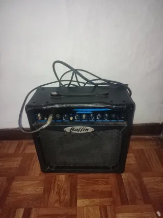 Amplificador Baffin GA-15 Negro/Azul