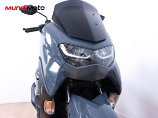 YAMAHA NMAX