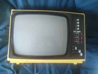 Televisor ELBE Vintage. 12"