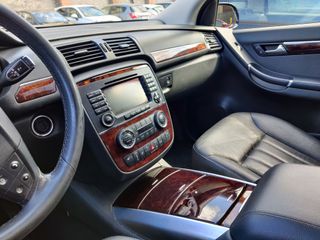 Mercedes-Benz R 350 4MATIC – 272 CV – 6 Posti