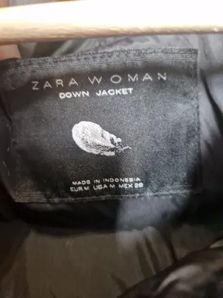 Abrigo de plumas Zara negro