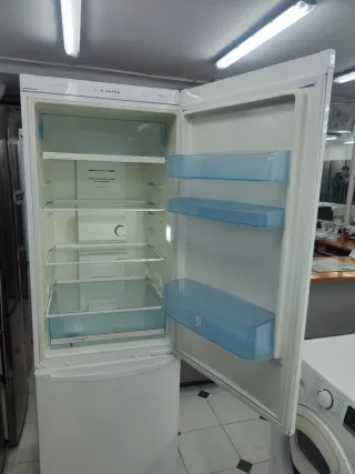 Nevera Haier Combi clase A+ 185x60cm con garantía