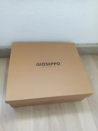 Botín Gioseppo Negro Tacón Plataforma