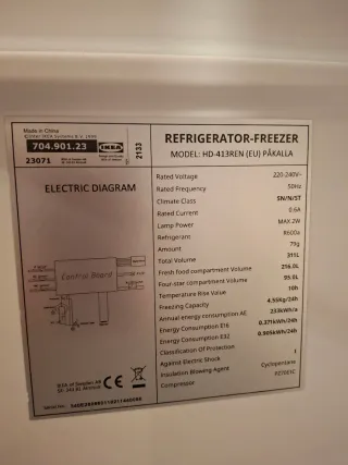 Frigorífico UPPKALLA PAKALLA