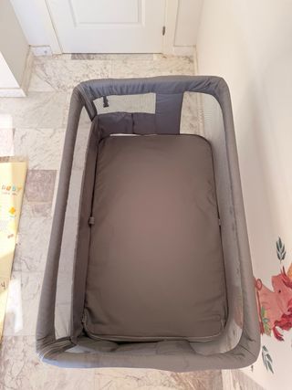 Cuna colecho Bebeconfort gris