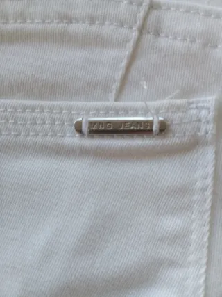 Pantalón vaquero blanco