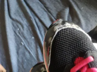 Zapatillas deportivas Spygo negras y rosas