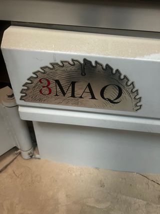 Escuadradora de corte de tableros