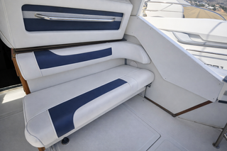 SEA RAY 390 EXPRESS CRUISER