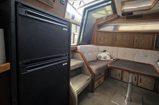 SEA RAY 390 EXPRESS CRUISER